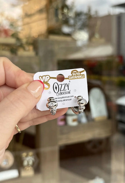 VIP Oval Taş Detay Bombeli Halka Küpe Gümüş Renk