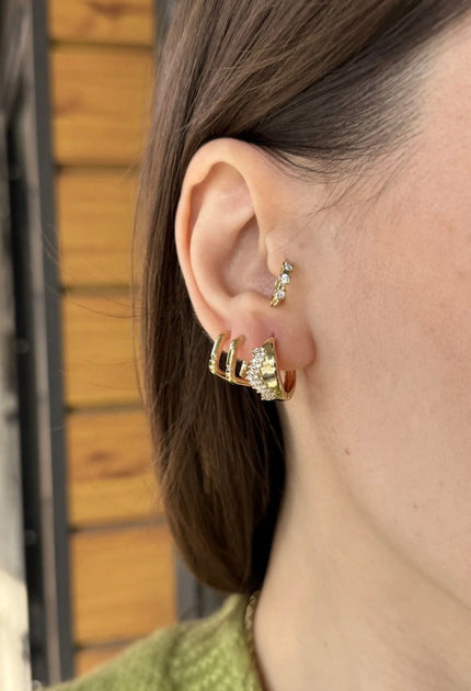 VIP Dalgalı Taş İşleme Halka Küpe 14K