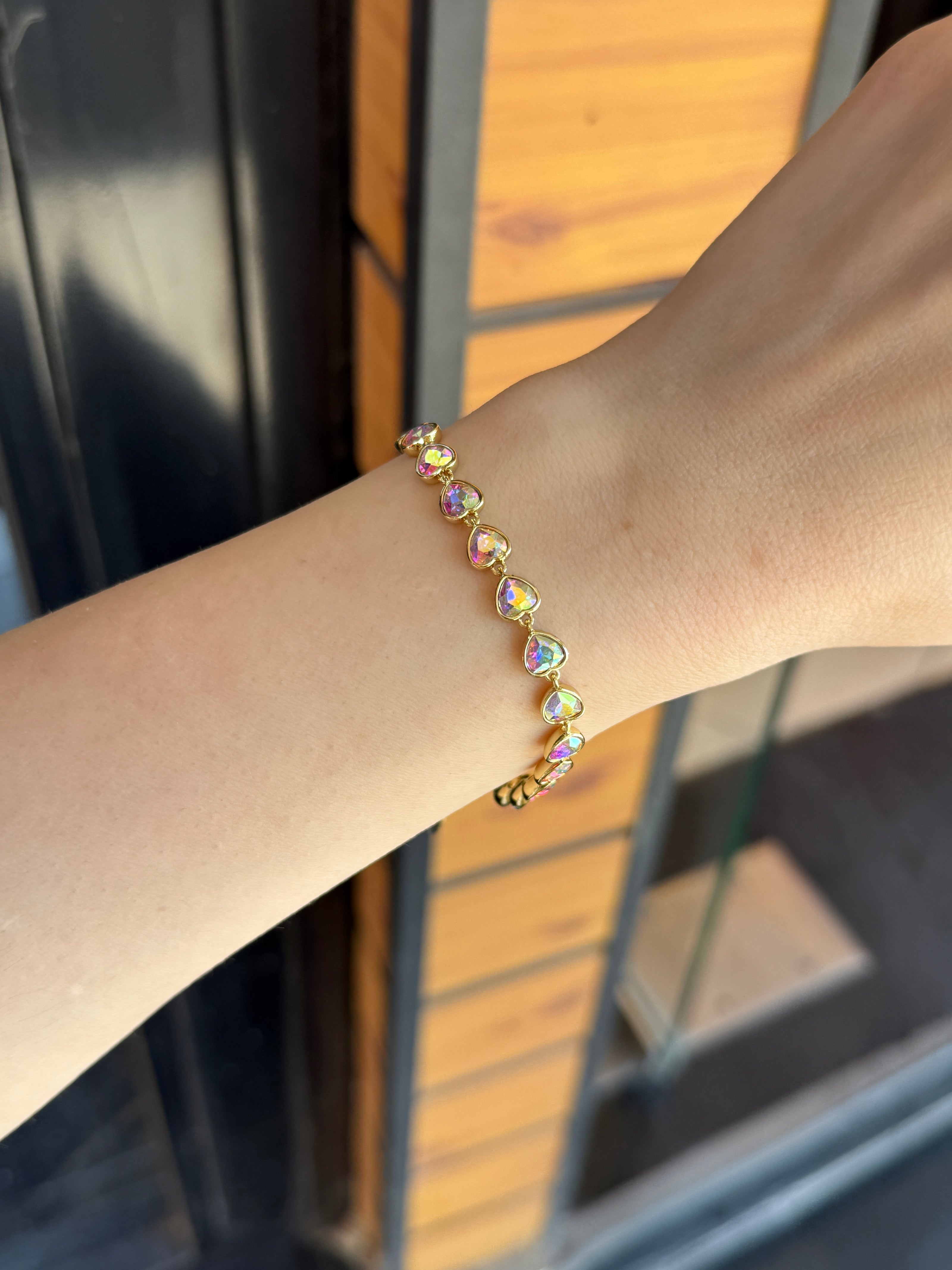 VIP Opal Renk Sıra Kalp Taşlı Bileklik 16 + 4 cm