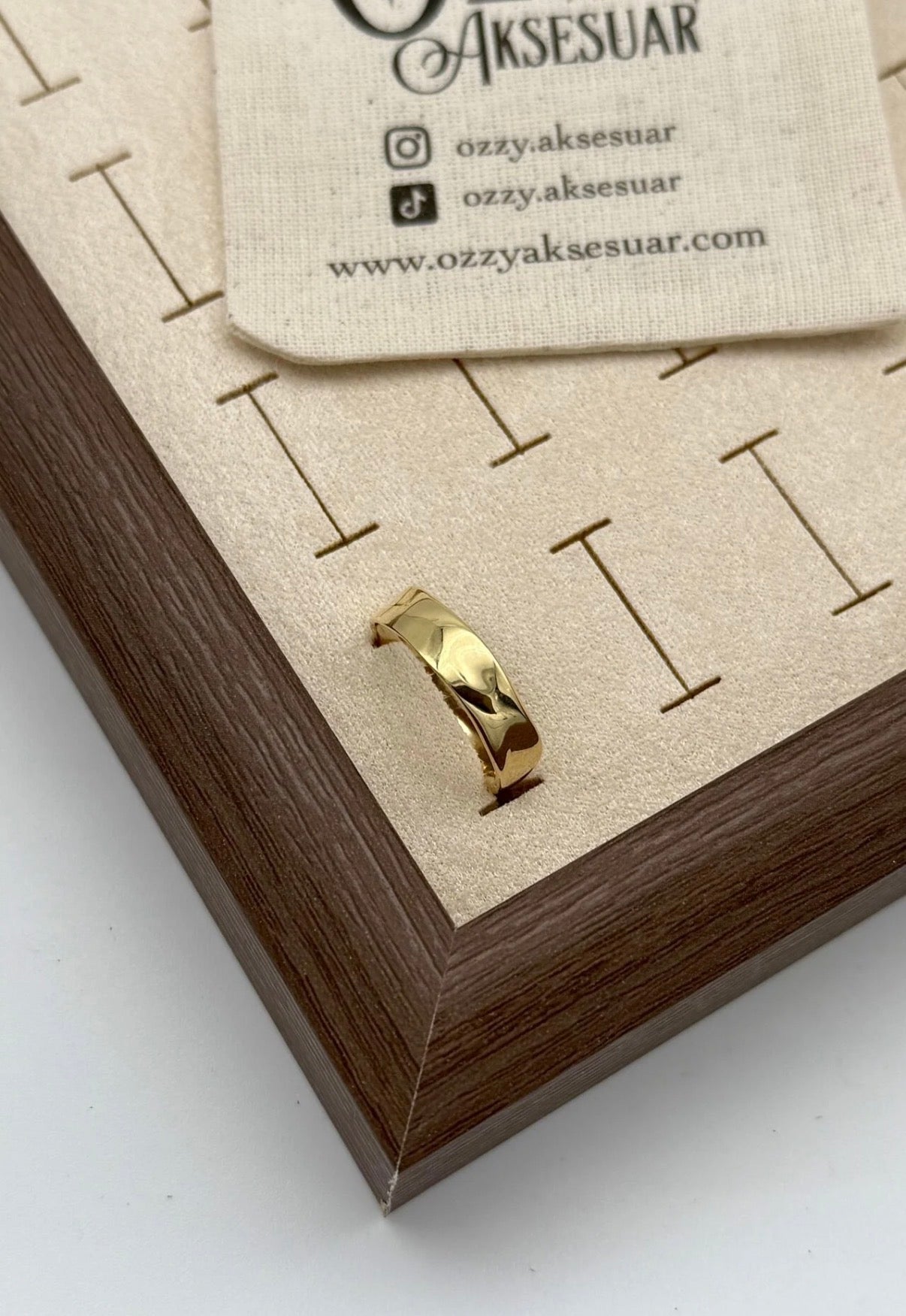 Ezme Modelli Ayarlanabilir Sade Yüzük