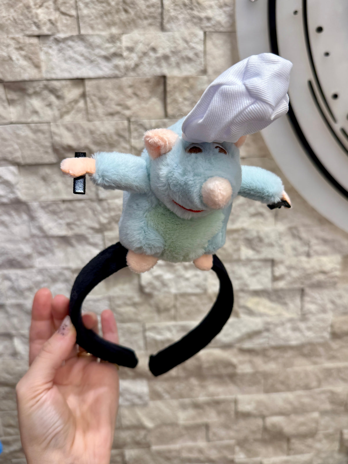 Peluş Aşçı Ratatuy Taç Toka - görsel 2