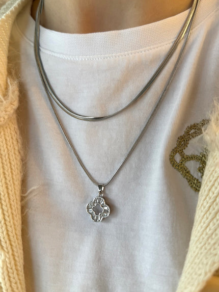 Taşlı Yonca Uçlu Çift Zincir Çelik Kolye Gümüş Renk