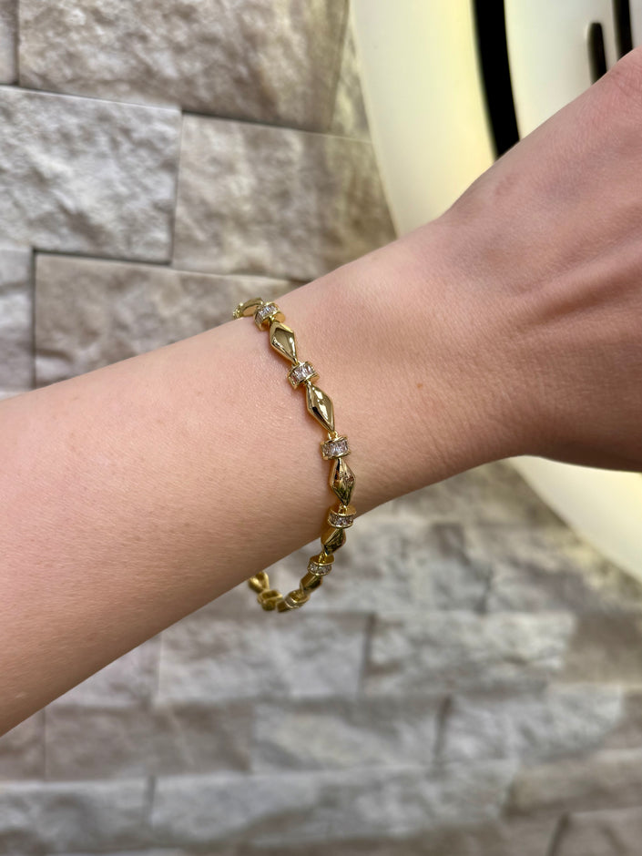 VIP Yarım Silindir Taşlı Bombeli Geometrik Bileklik 16 + 3 cm