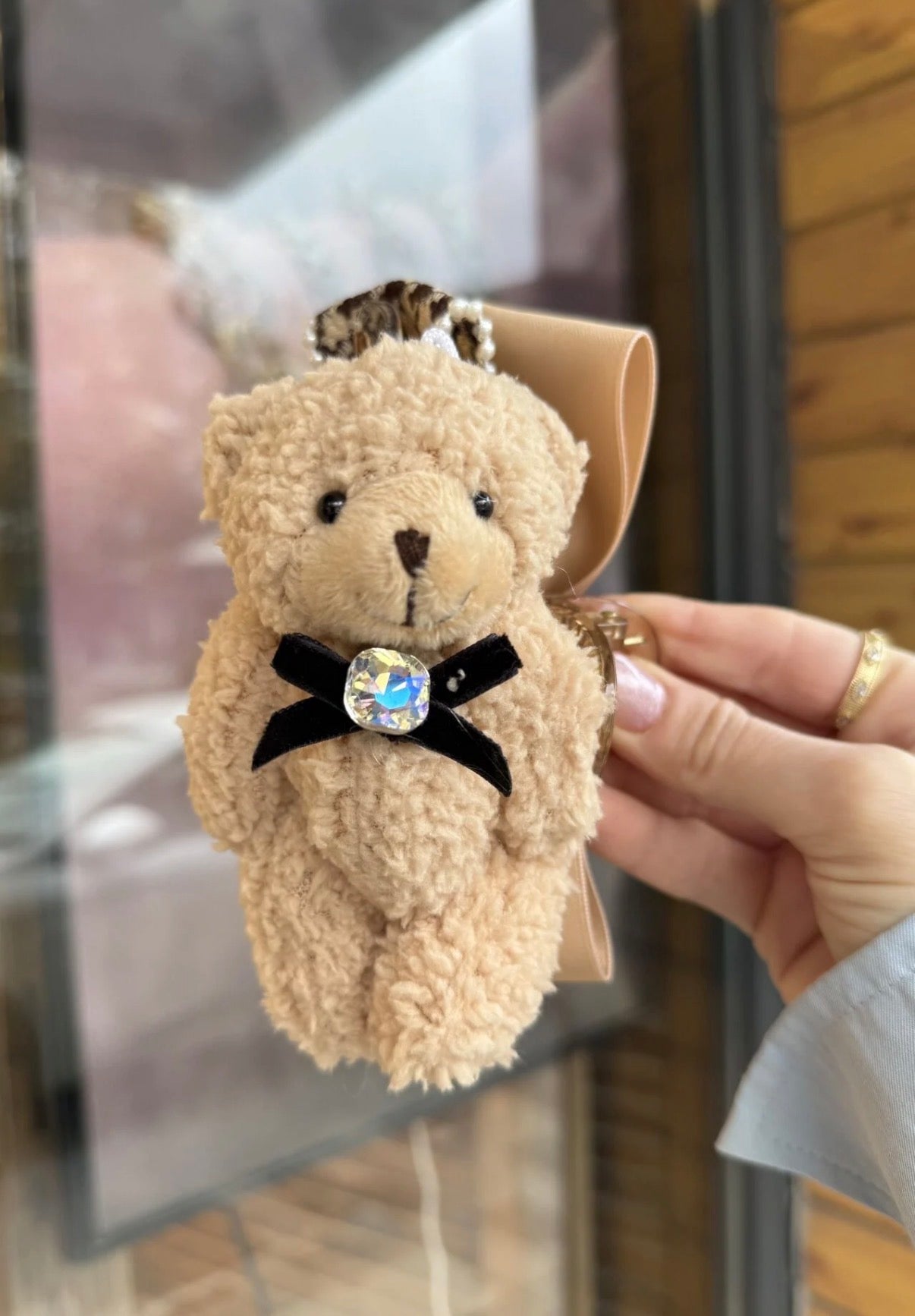 Fiyonklu Peluş Ayıcık Mandal Toka