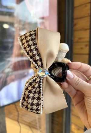 Fiyonk Detay Salopetli Ayıcık Mandal Toka