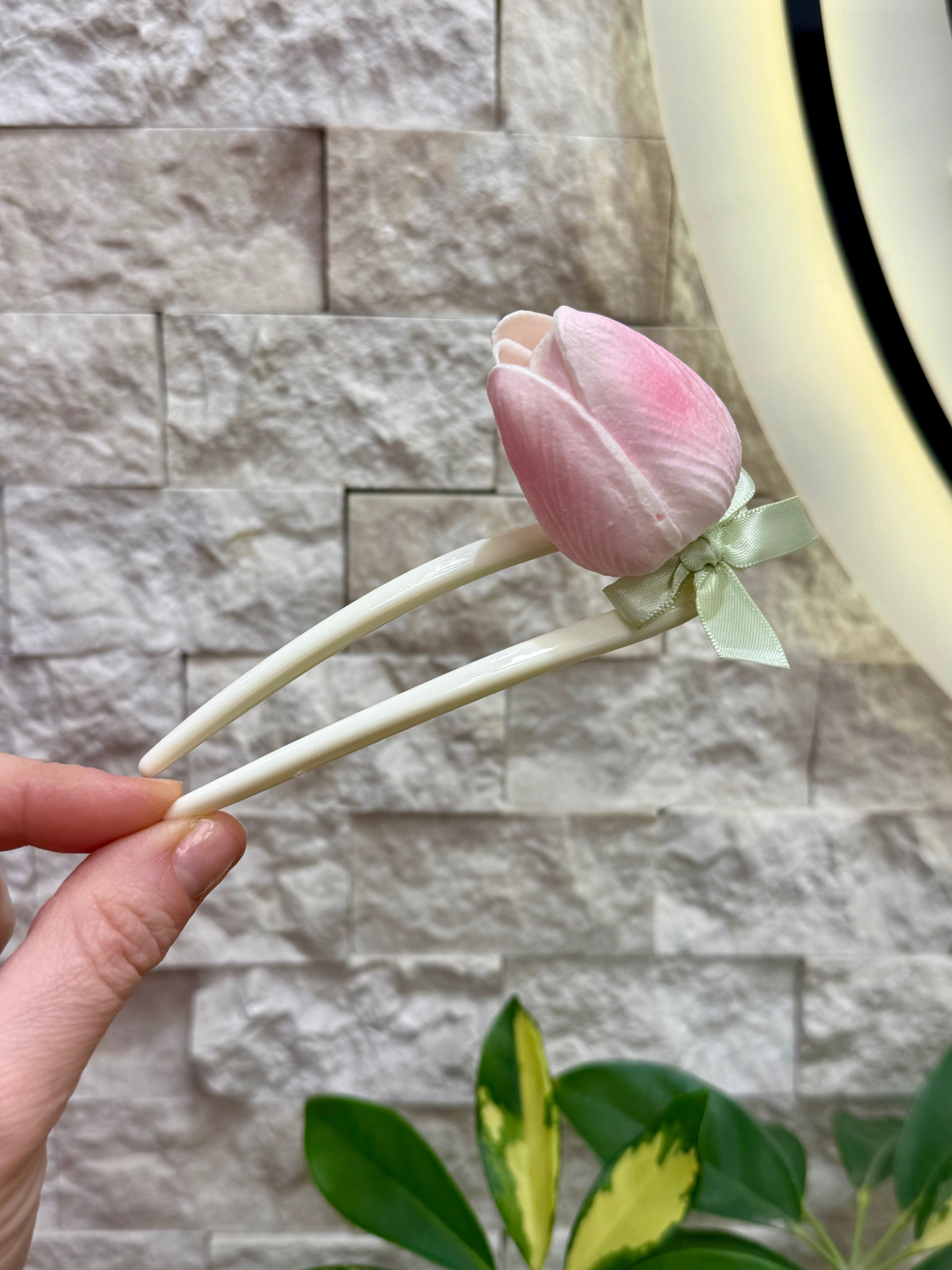 Pembe Gonca Gül Model Topuz Çubuk Toka Krem