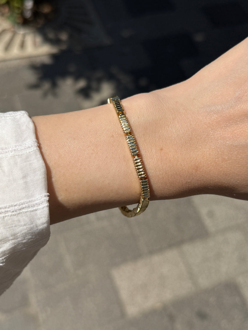 VIP Tırtıklı Ajda Bileklik 17 + 2 cm