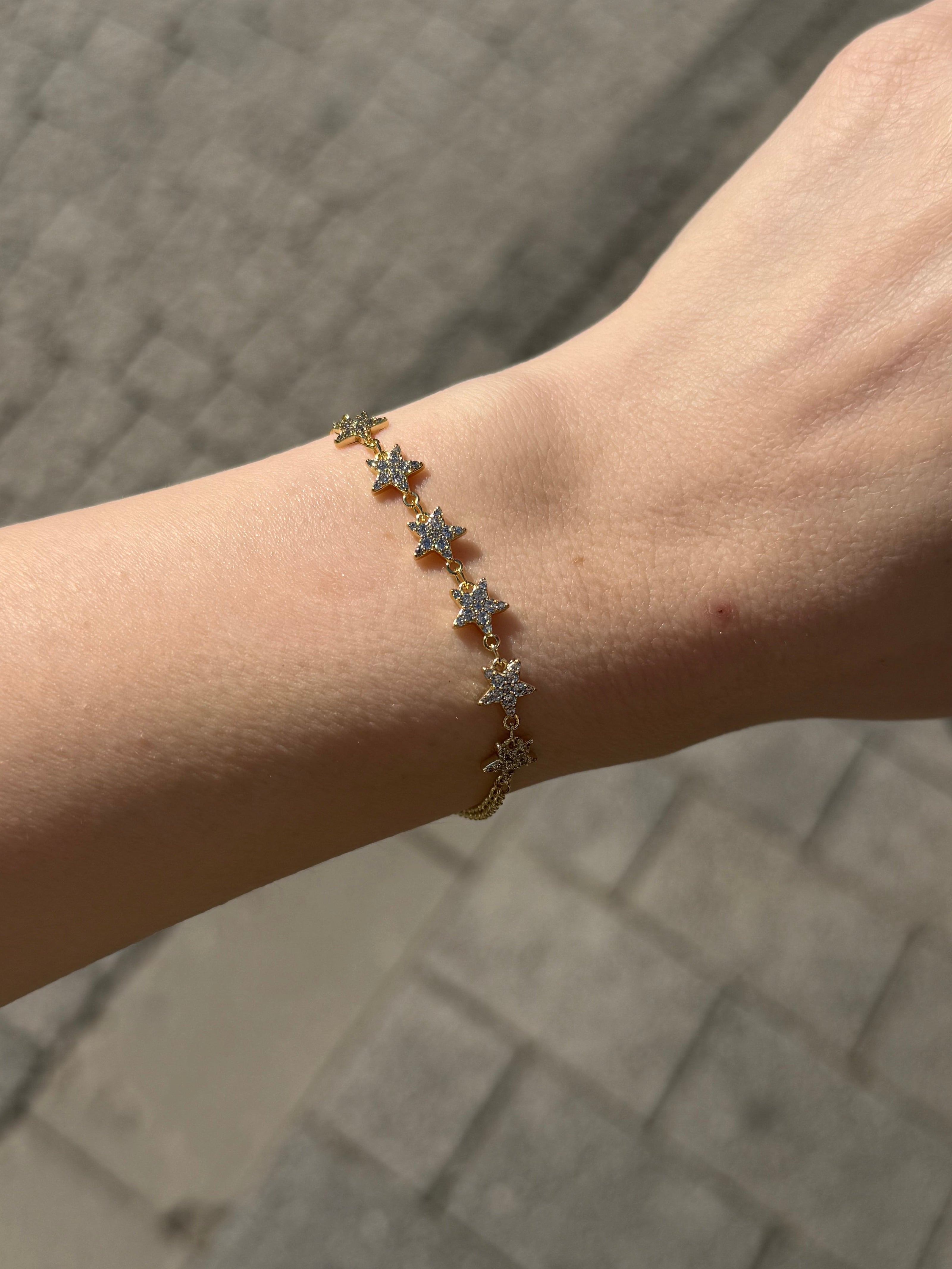 VIP Gömme Taşlı Sıra Yıldız Model Zincir Bileklik 16 + 3 cm