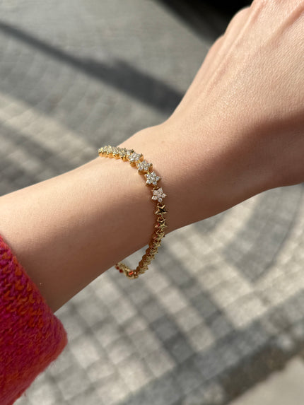 VIP Orta Sırası Taş İşlemeli Sıra Yıldız Bileklik 17 + 2 cm