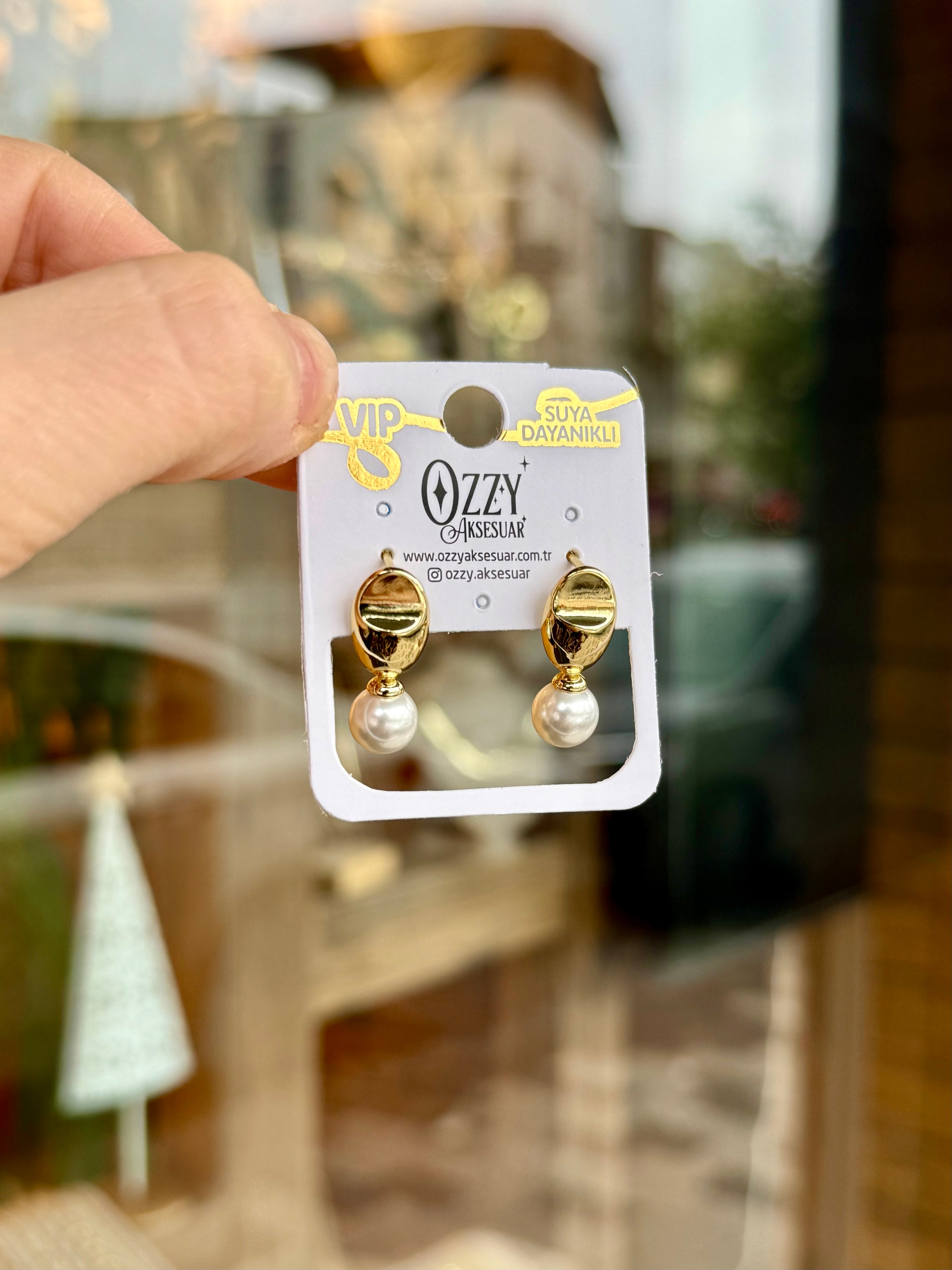 VIP Ezme Detay İncili Oval Halka Küpe