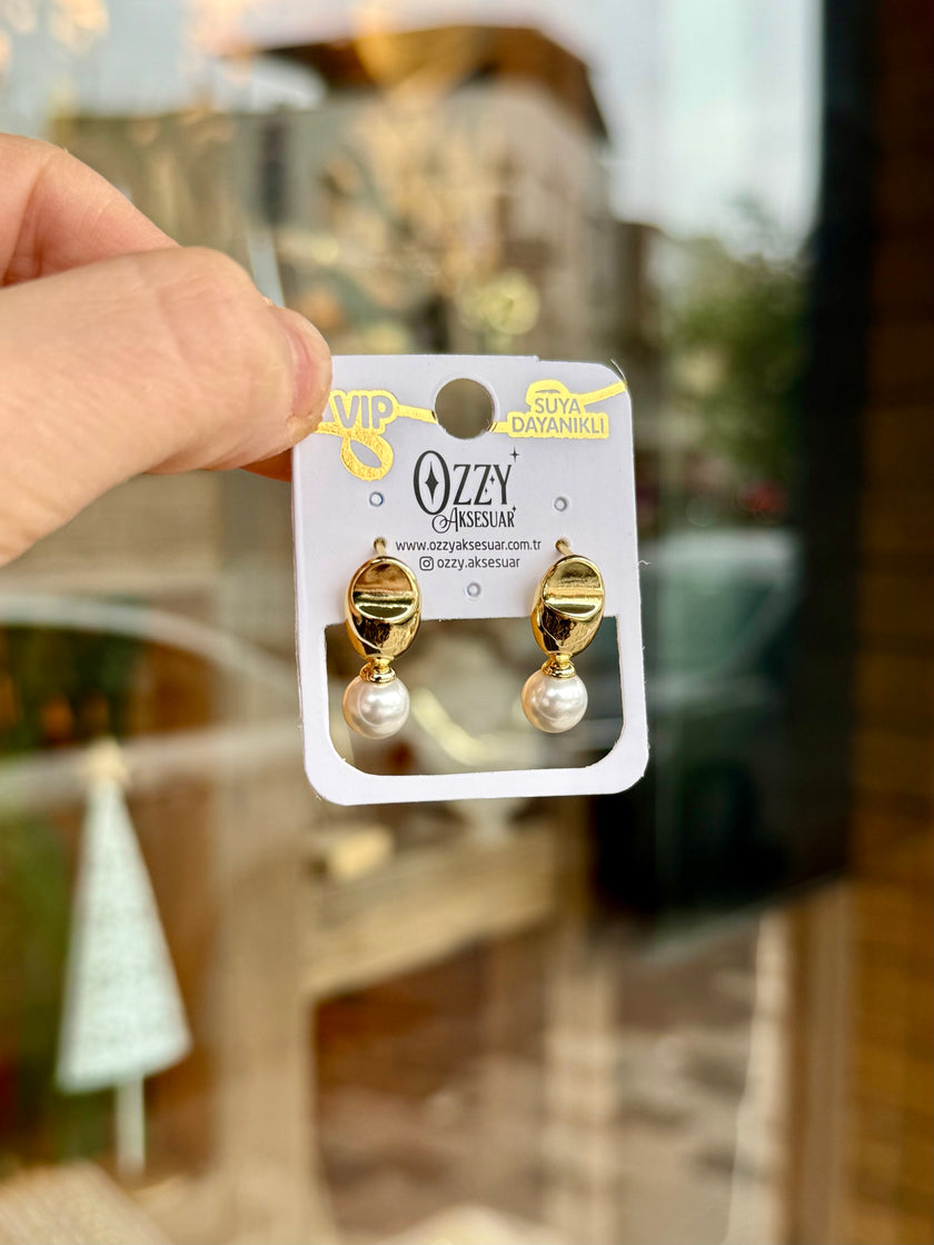 VIP Ezme Detay İncili Oval Halka Küpe