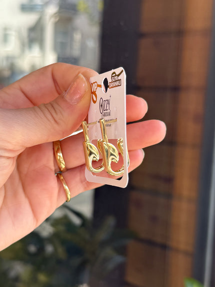 VIP İçi Kıvrımlı Çengelli İğne Model Halka Küpe