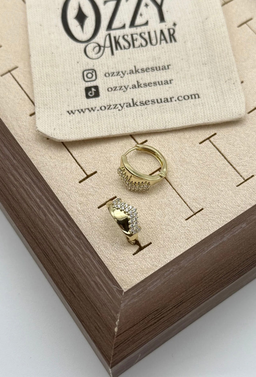 VIP Dalgalı Taş İşleme Halka Küpe 14K