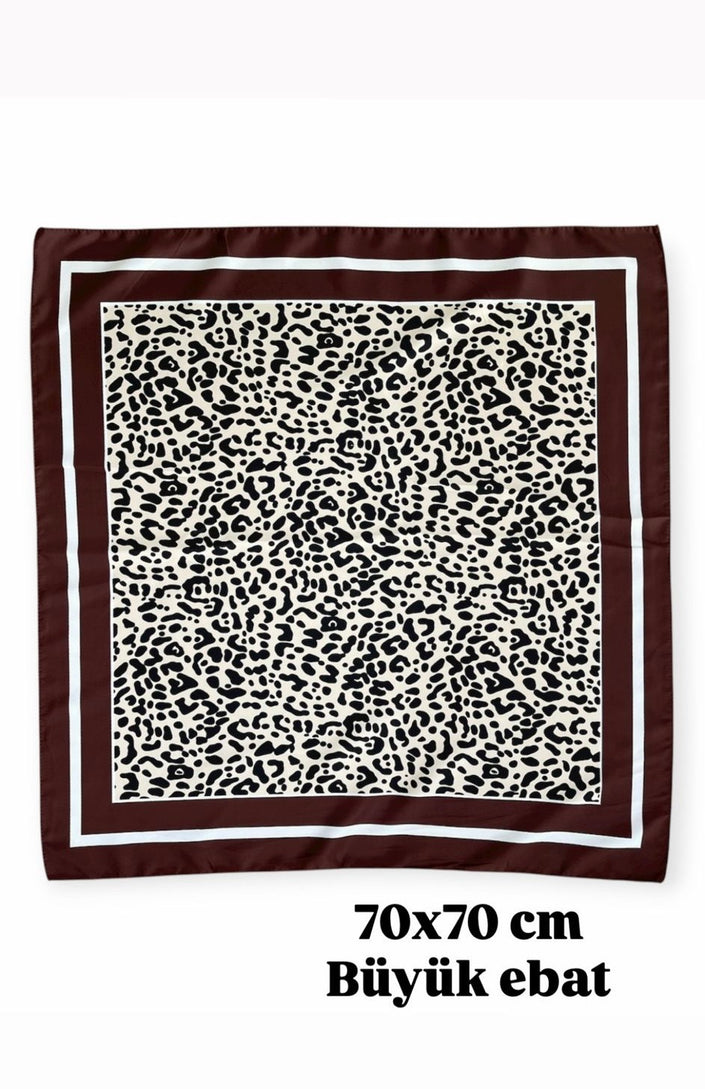 Büyük Boy Kare Fular Toka Kahve Şeritli Leopar 70 x 70 cm