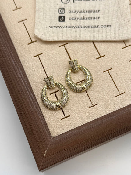 VIP Taş İşlemeli Oval Küpe