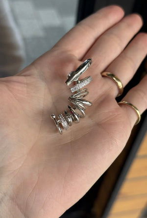 Gömme Taş Detaylı Çoklu Görünüm Kıkırdak Sıkıştırma Küpe Sağ Kulak Uyumlu Gümüş Renk