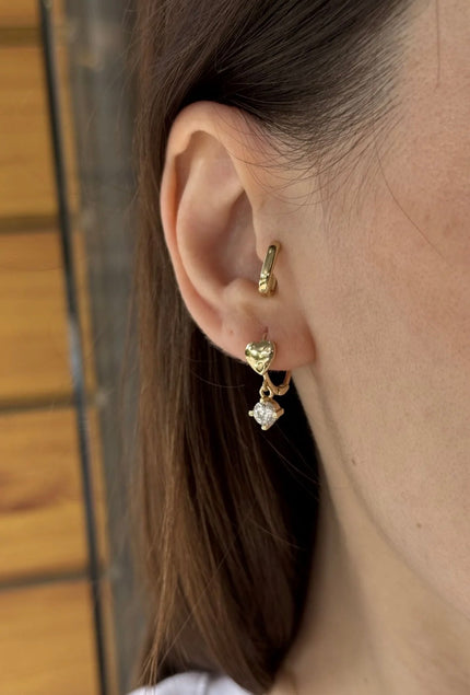 VIP Taş Sallantılı Kalp Model Halka Küpe 14K