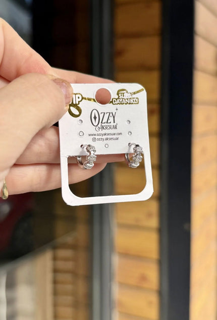 VIP 3 Sıra Taşlı Kemerli Halka Küpe Gümüş Renk