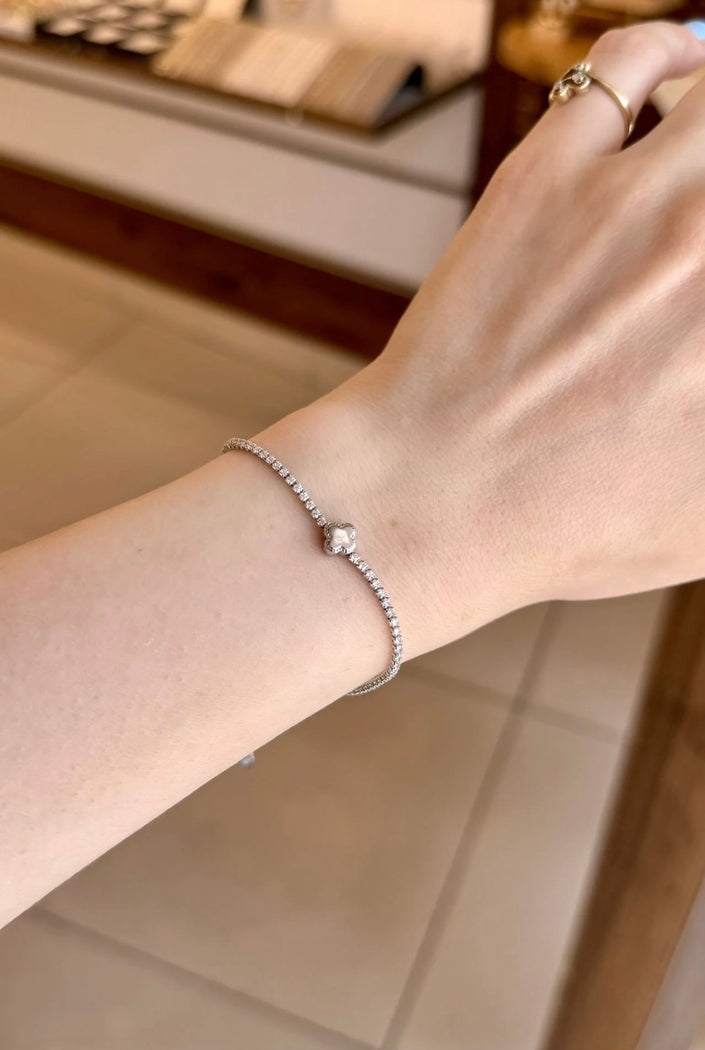 Yonca Detaylı Su Yolu Bileklik 16 + 3 cm Gümüş