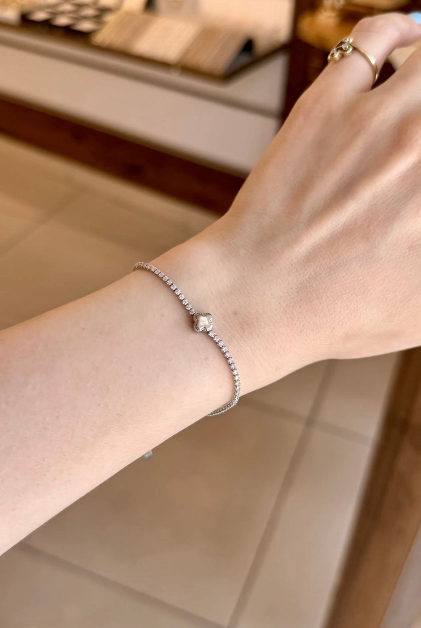 Yonca Detaylı Su Yolu Bileklik 16 + 3 cm Gümüş