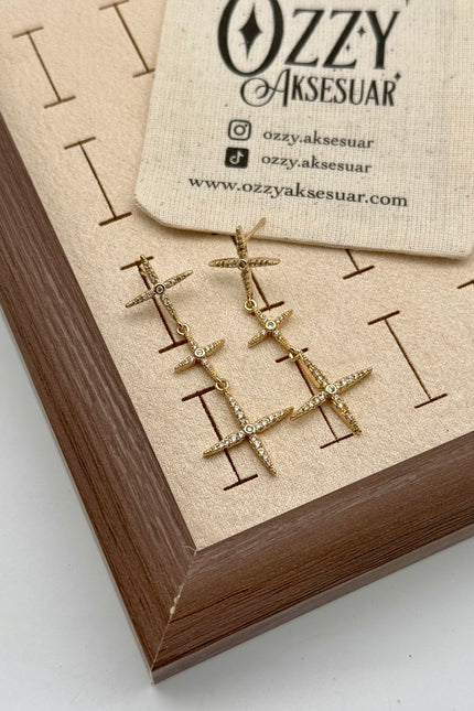 Gömme Taşlı 3 Sıra Kuzey Yıldızı Küpe