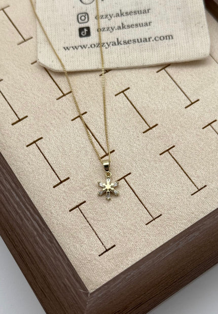 VIP Kristal Taşlı Kar Tanesi Kolye 45 cm 14K