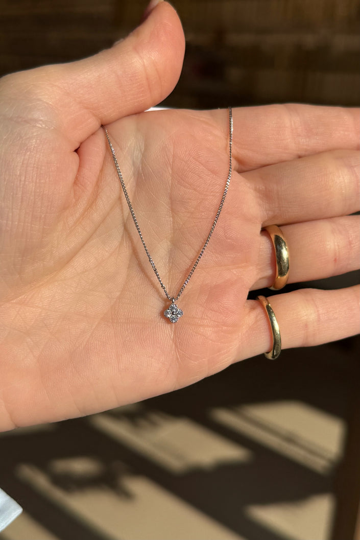 VIP Taşlı Minimal Yonca Kolye 45 cm Gümüş Renk