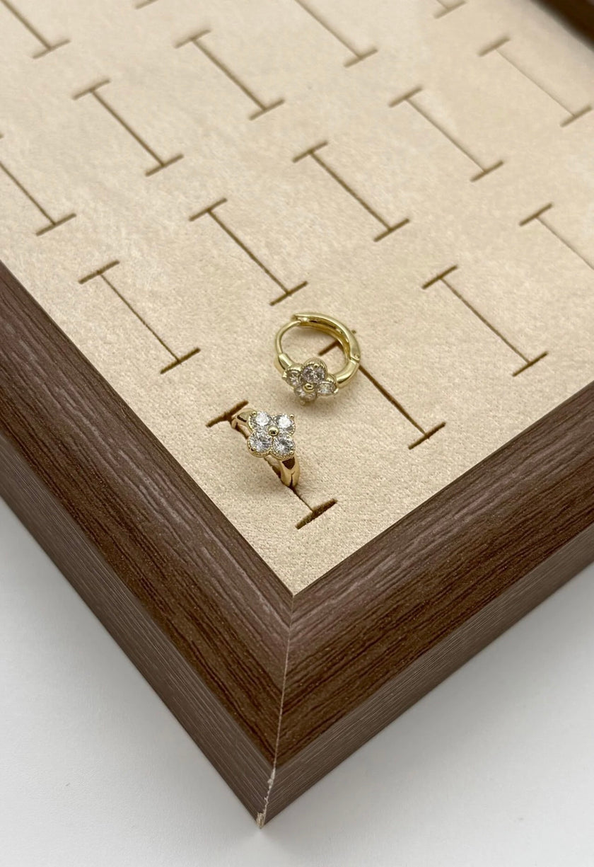 VIP Zirkon Taş Yapraklı Yonca Halka Küpe 14K