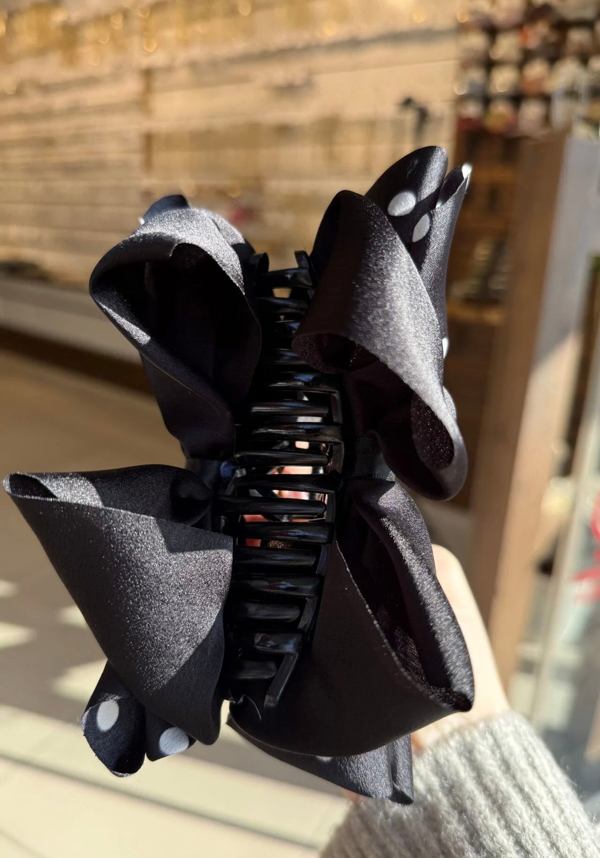 Puantiyeli Fiyonk Model Mandal Toka Siyah