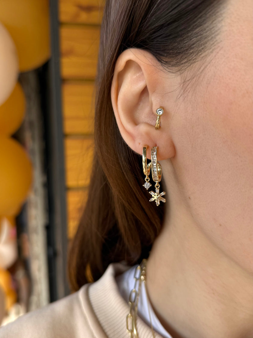 VIP Sıra Taş Detay Sallantılı Kar Tanesi Küpe