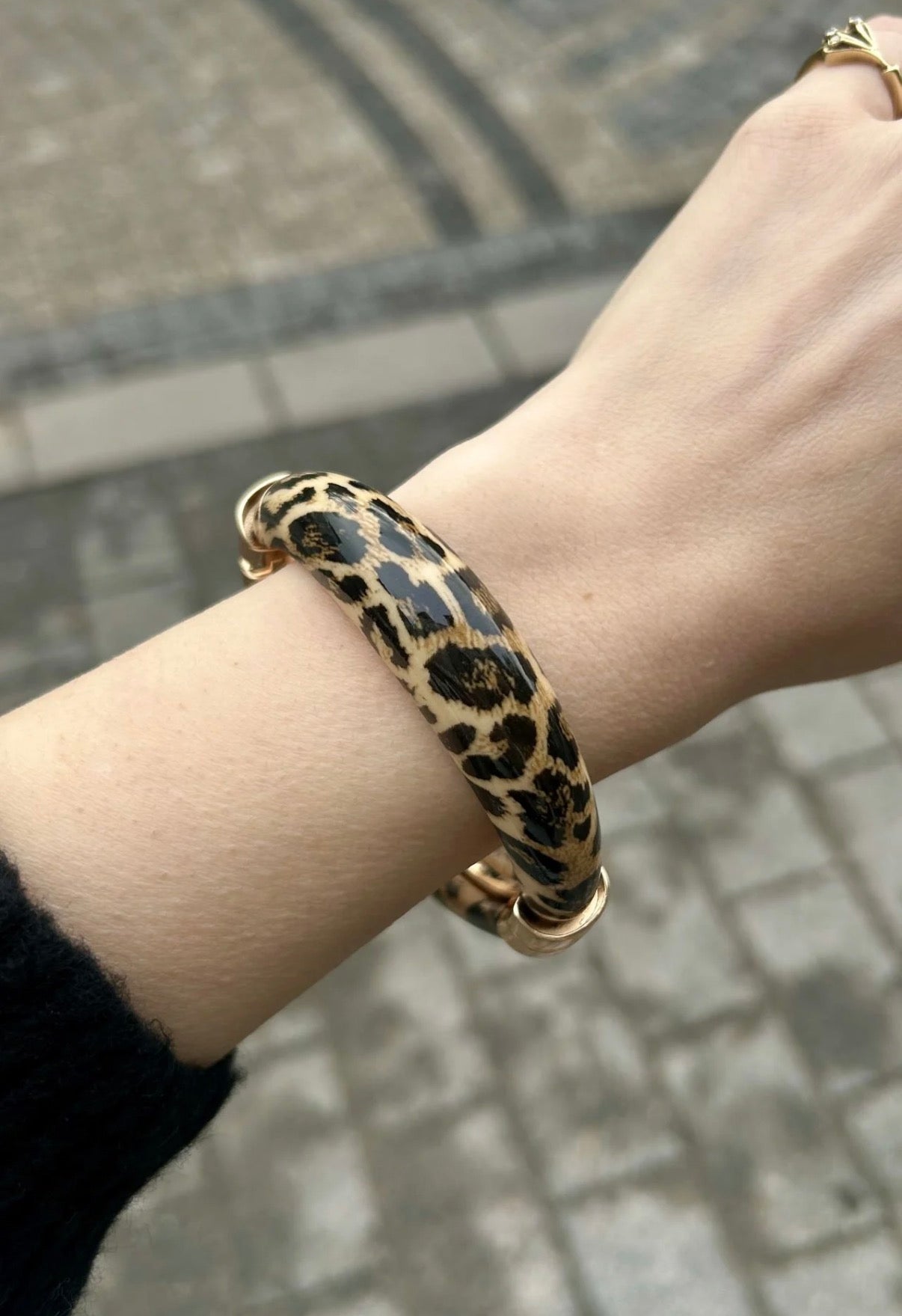 Leopar Desenli Kelepçe Bileklik