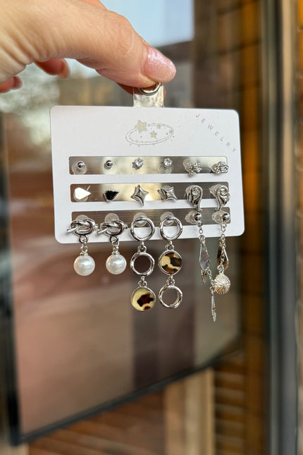 Leopar Desen Yuvarlak Modellli 9 Çift Minimal Küpe Seti Gümüş Renk