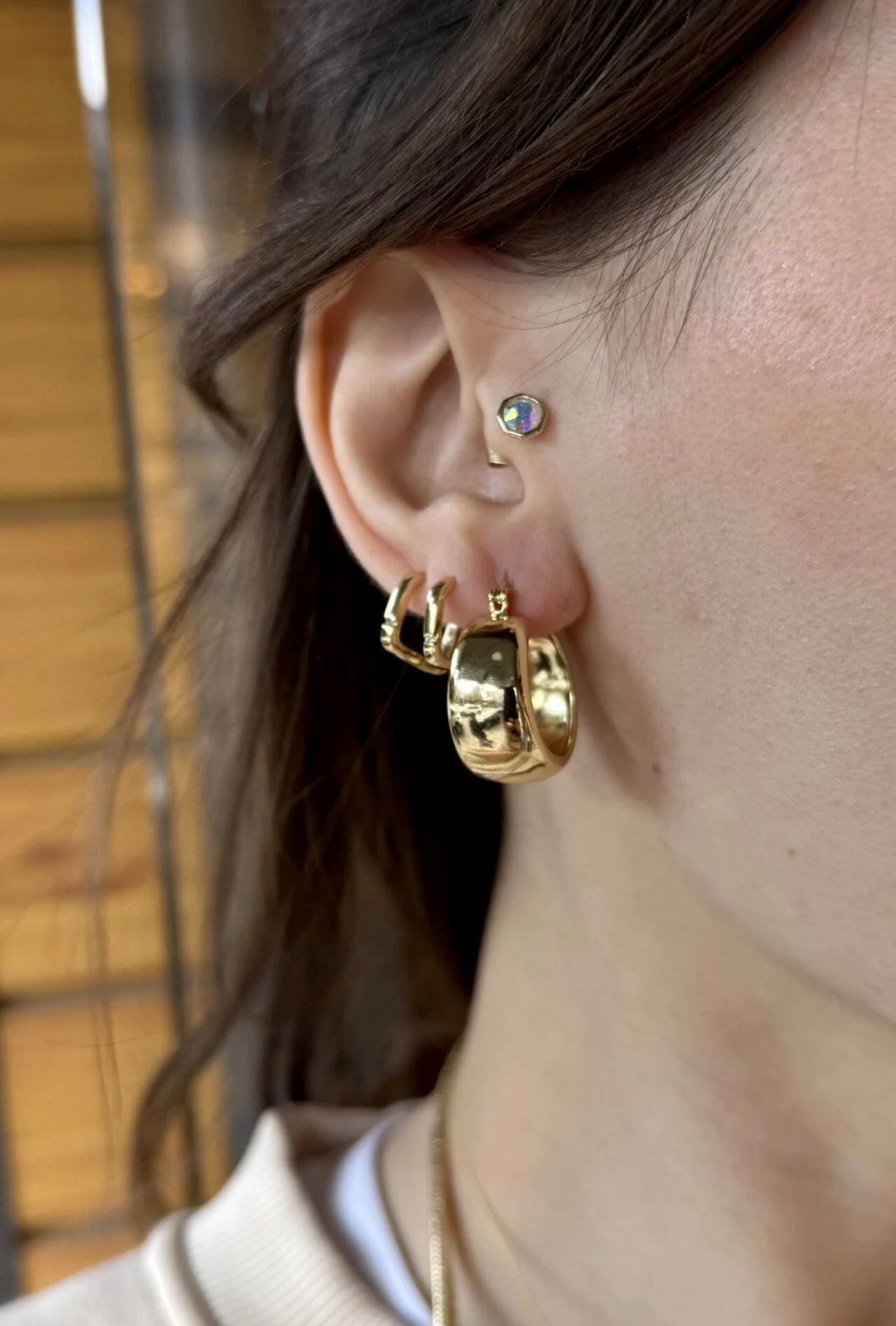 VIP Hafif Bombeli Kalın Halka Küpe 14K