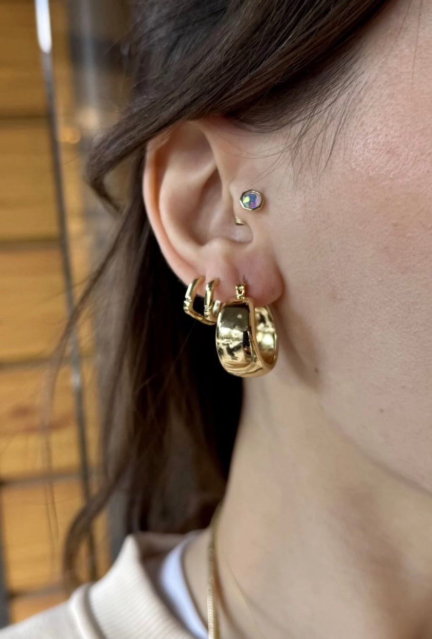 VIP Hafif Bombeli Kalın Halka Küpe 14K