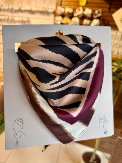 Kare Fular Toka Bordo Detaylı Zebra Desen 55 x 55 cm