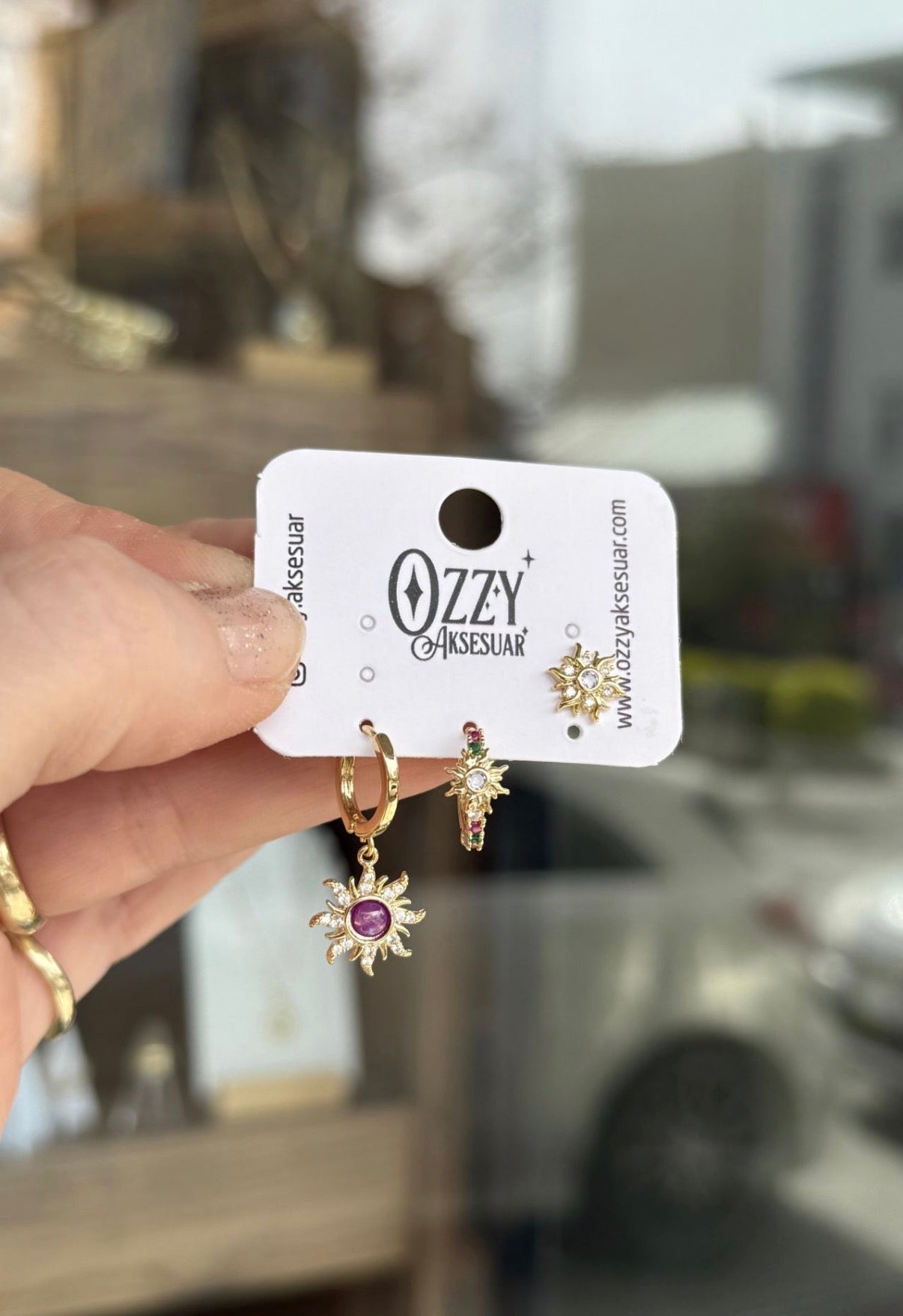 Pırıltılı Mor Taşlı Güneş Model 3'lü Set Küpe