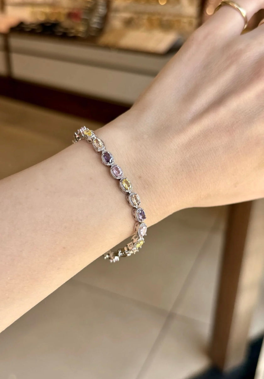 Soft Renk Oval Sıra Zirkon Taşlı Bileklik Gümüş Renk