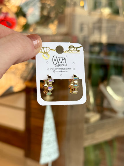 VIP Aralıklı 6 Opal Renk Baget Zirkon Taşlı Halka Küpe