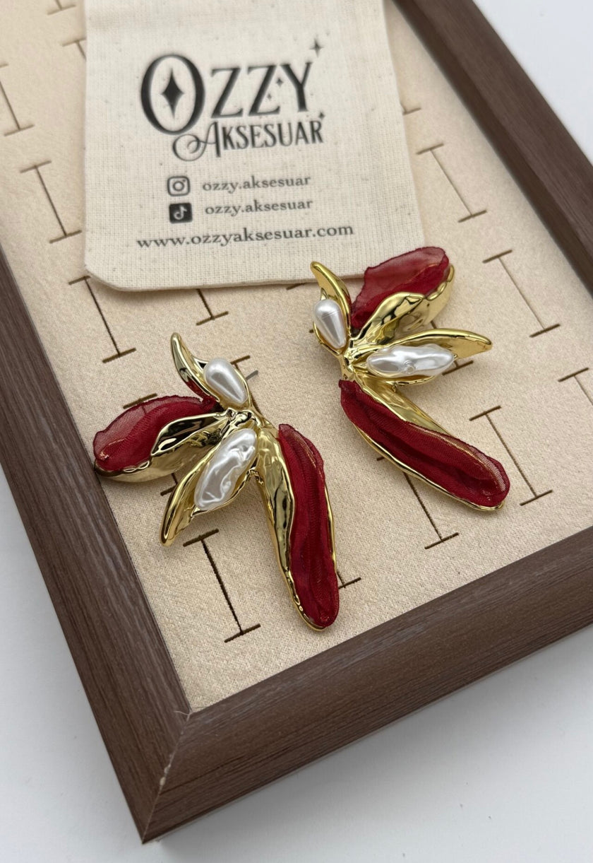 İnci Detay Tüllü Çiçek Küpe Kırmızı