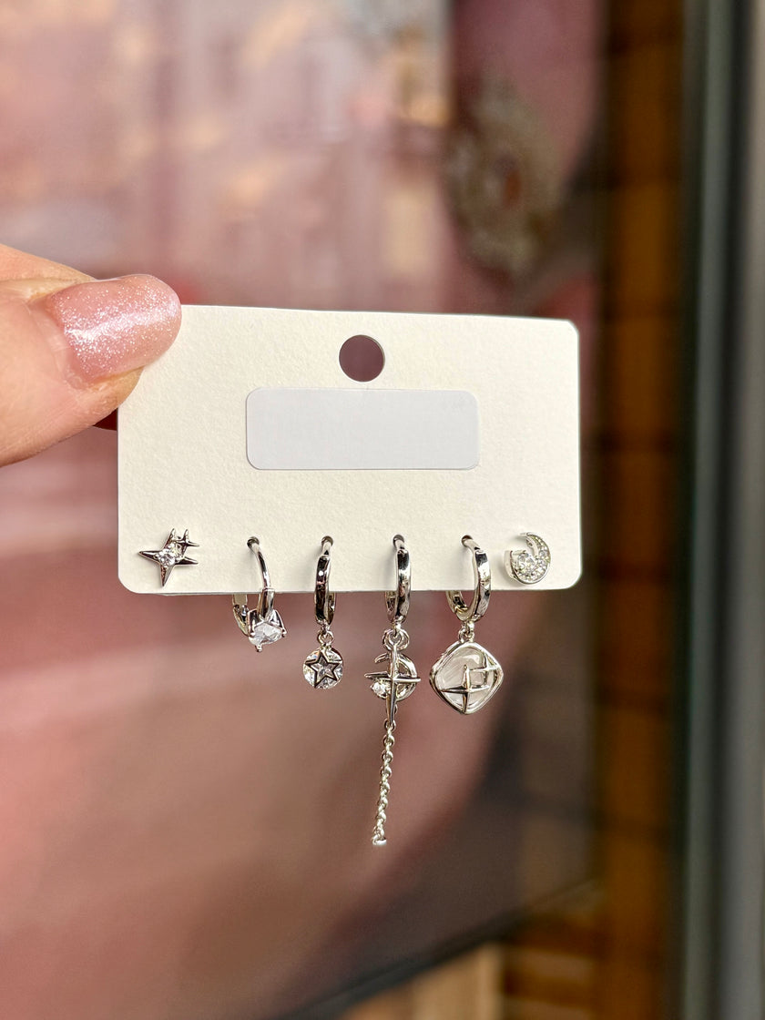 Kuzey Yıldız Model 6'lı Set Küpe Gümüş Renk