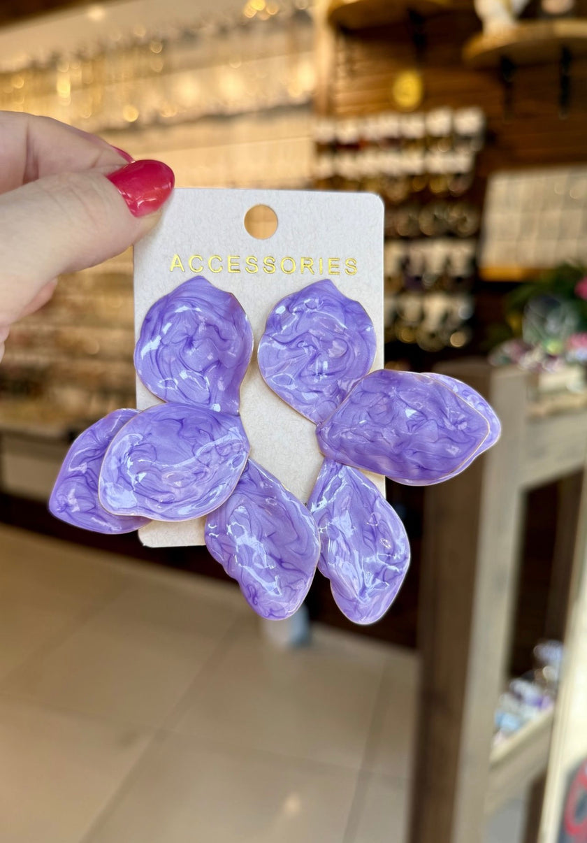 Marka Model Sedefli Mineli Plaka Çiçek Küpe Lila