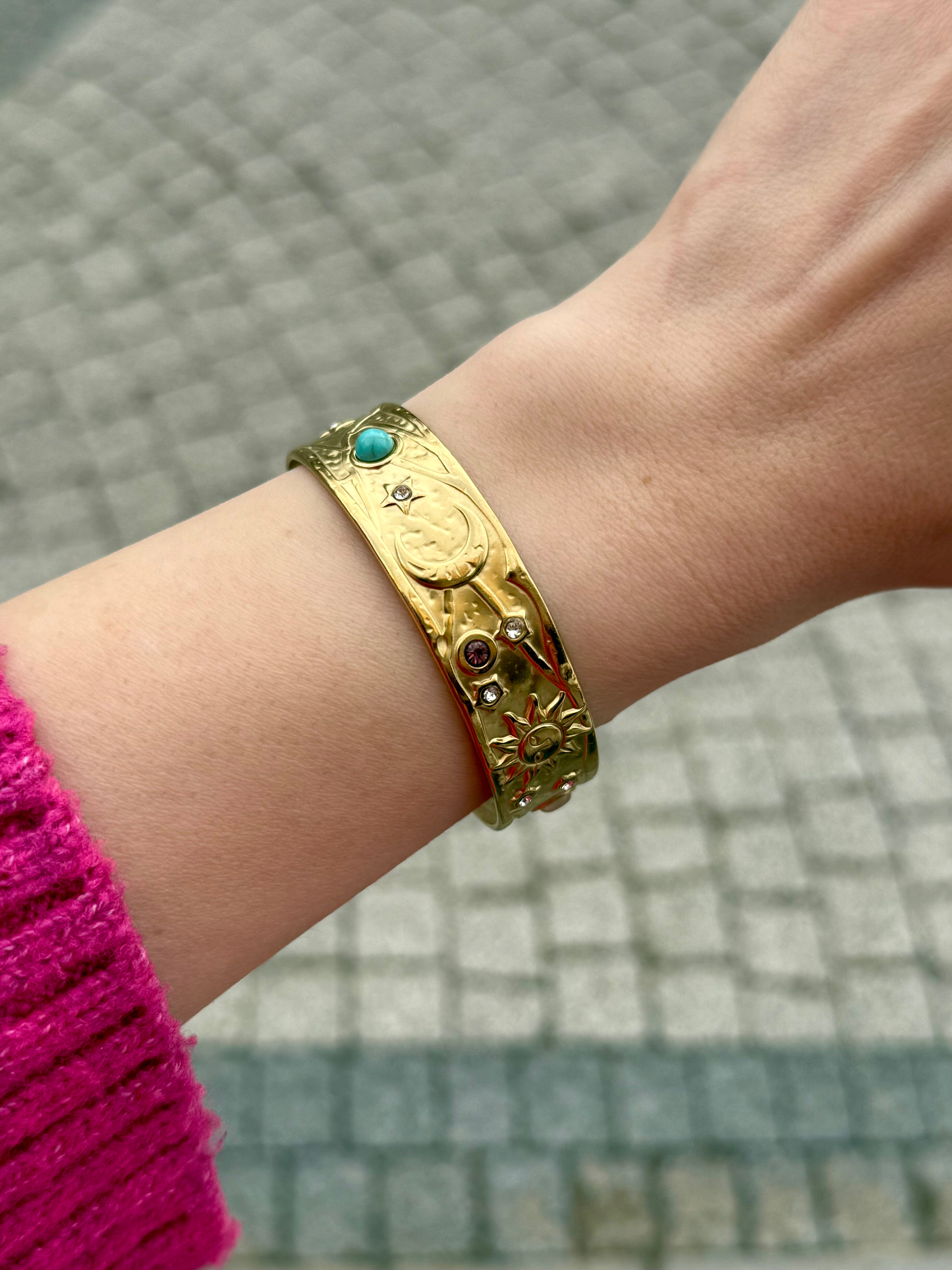 Ay Güneş İşlemeli Çelik Yarım Kelepçe Bileklik