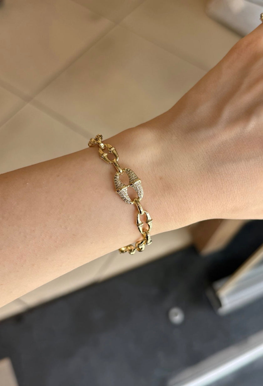 VIP Ortası Gömme Taşlı Düğme Model Bileklik 17 + 3 cm