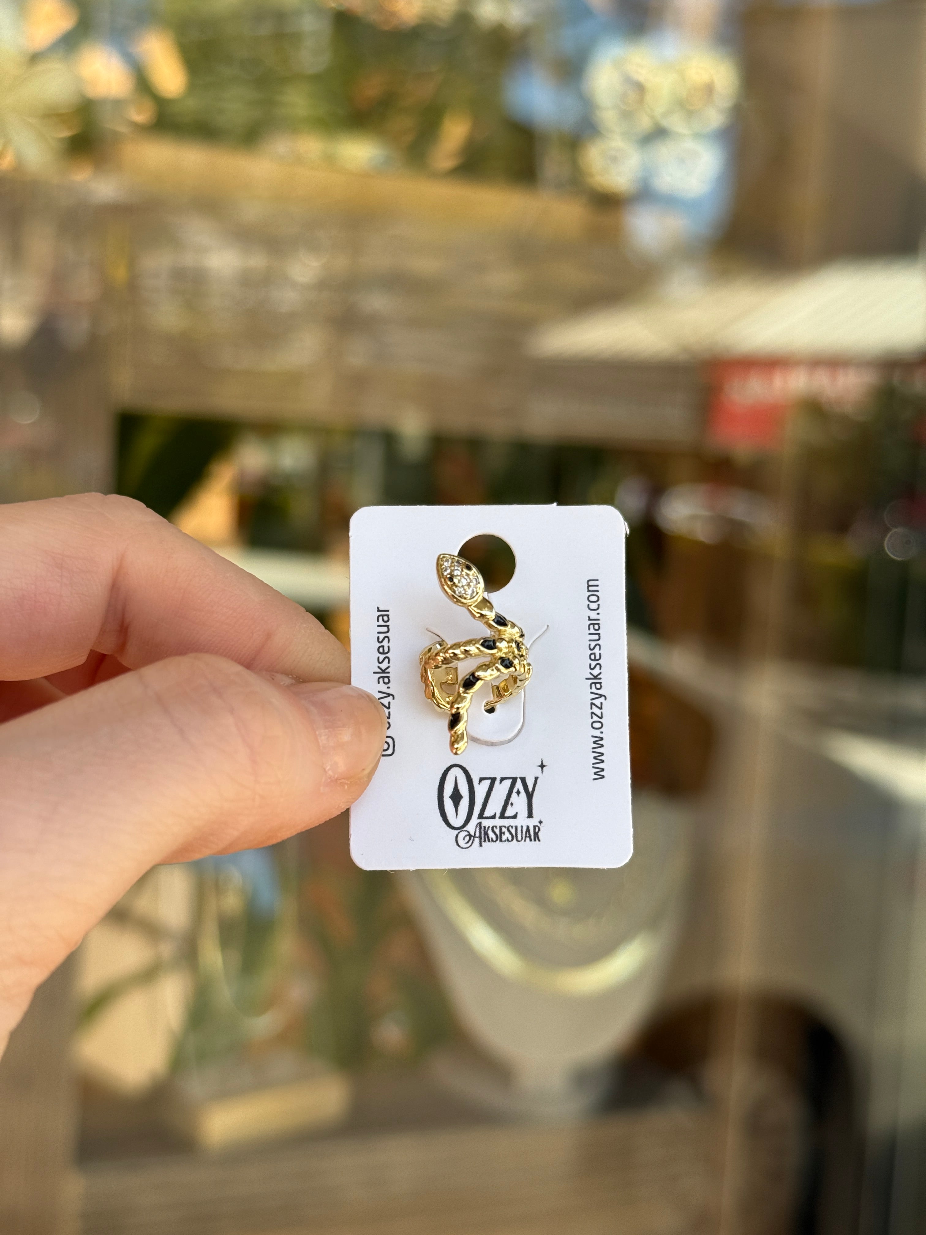 Gömme Taşlı Yılan Model Earcuff Kıkırdak Küpe
