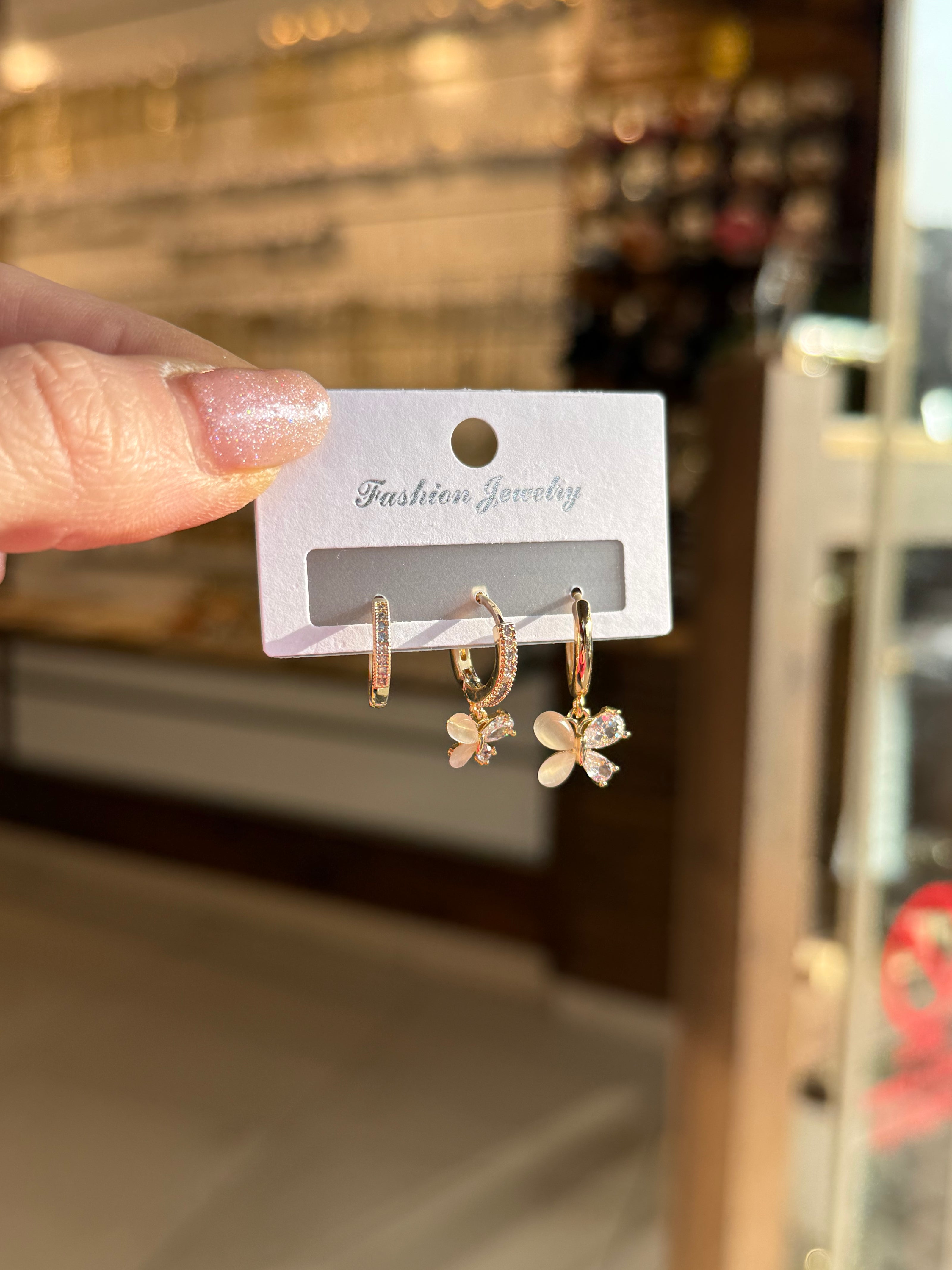 Sedefli Kelebek Model 3'lü Set Küpe