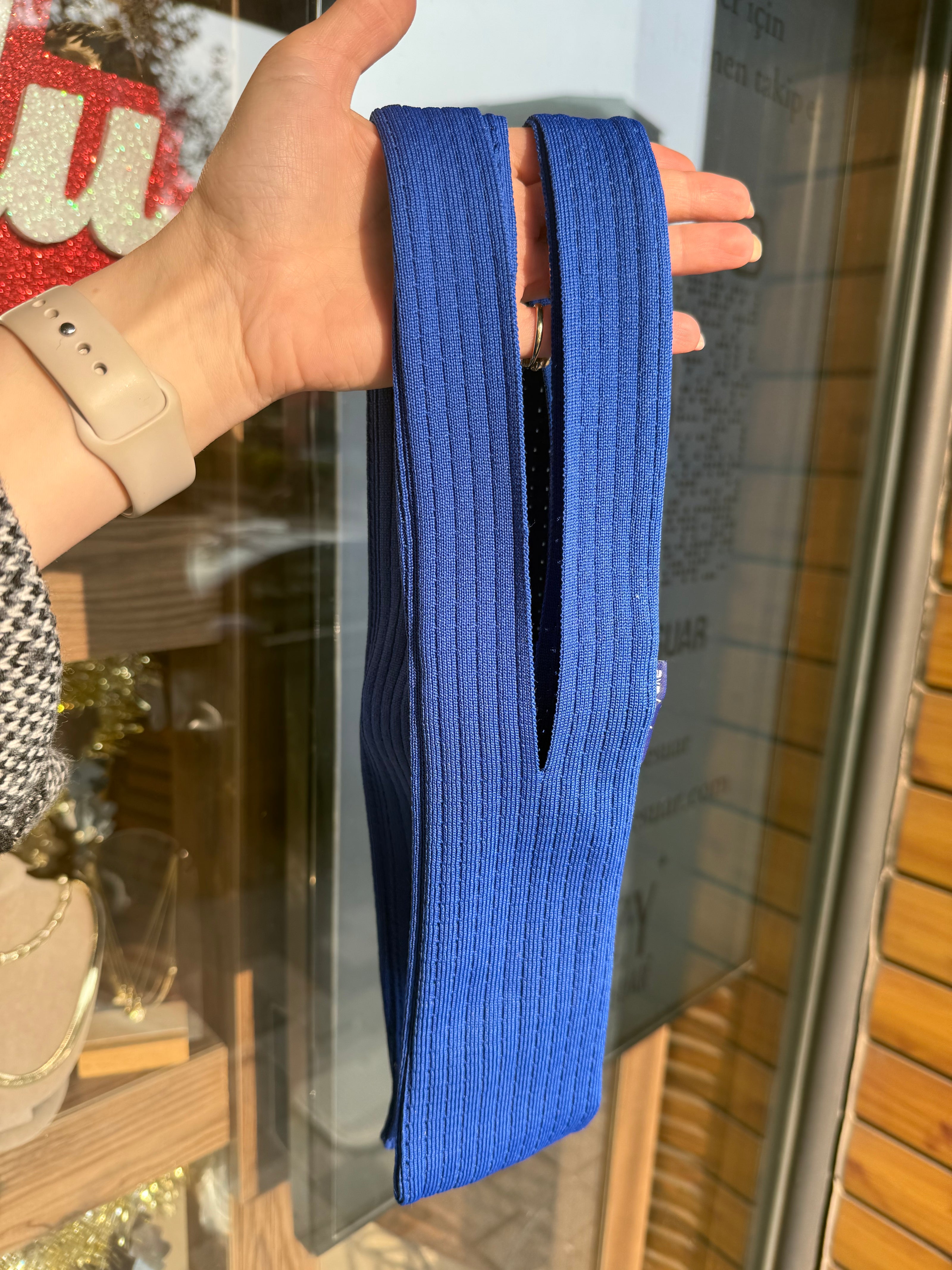 Örgü Telefon Çantası Aksesuar 80 cm