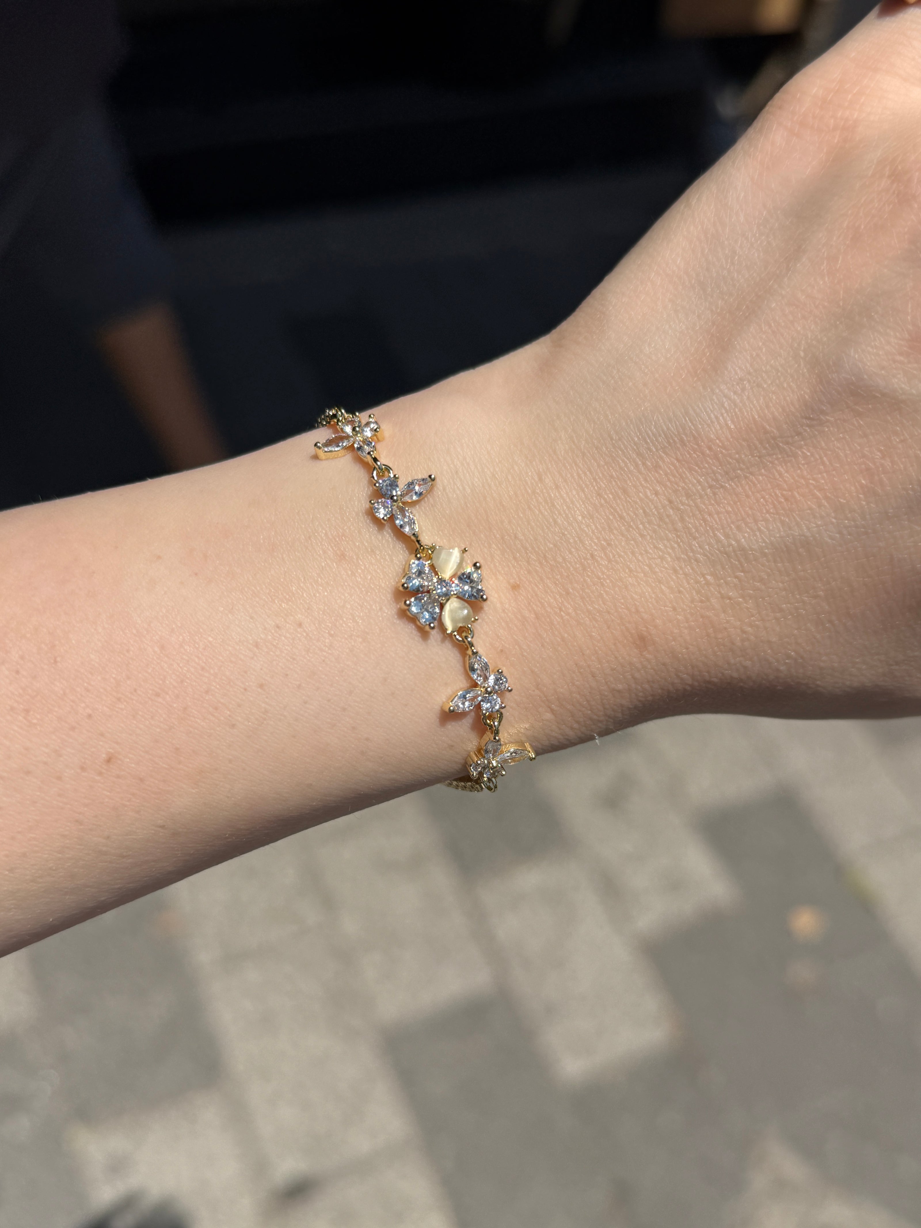 Sedefli Çiçek ve Kelebek Detaylı Su Yolu Bileklik 15 + 2 cm