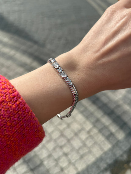 VIP Zigzag Gömme Taşlı Yılan Sırtı Bileklik Gümüş Renk 17 + 2 cm